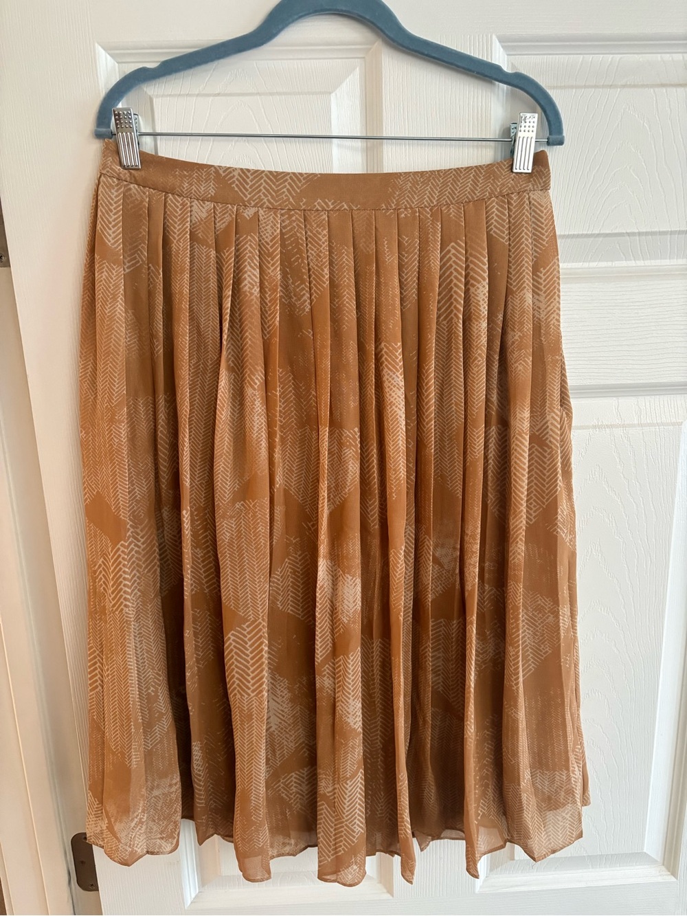 Halogen pleated midi skirt office career workwear summer vacation zip up 8